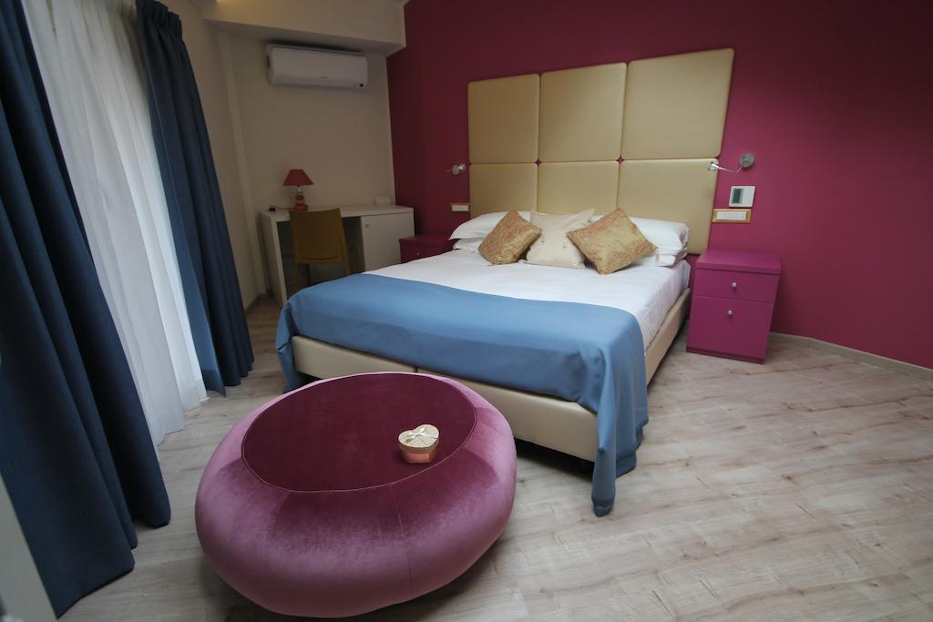 Hotel Tango Rome