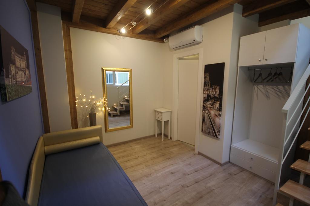 Hotel Tango Roma